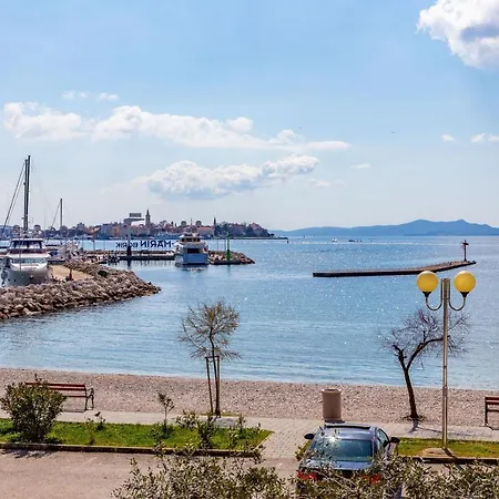 Apartman Mare-more W Balcony And Front And View Zadar