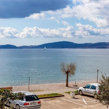 Mare-more W Balcony And Front And View Задар