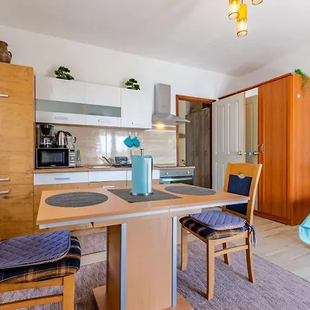 Mare-more W Balcony And Front And View Задар